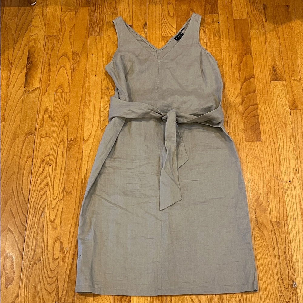 Linen Adrienne Vittadini Army Green Sleeveless Maxi  Dress with Tie Waist Med